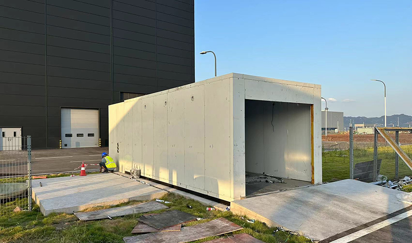 浙江做汽車配件的劉總來廠參觀，與我司達成合作